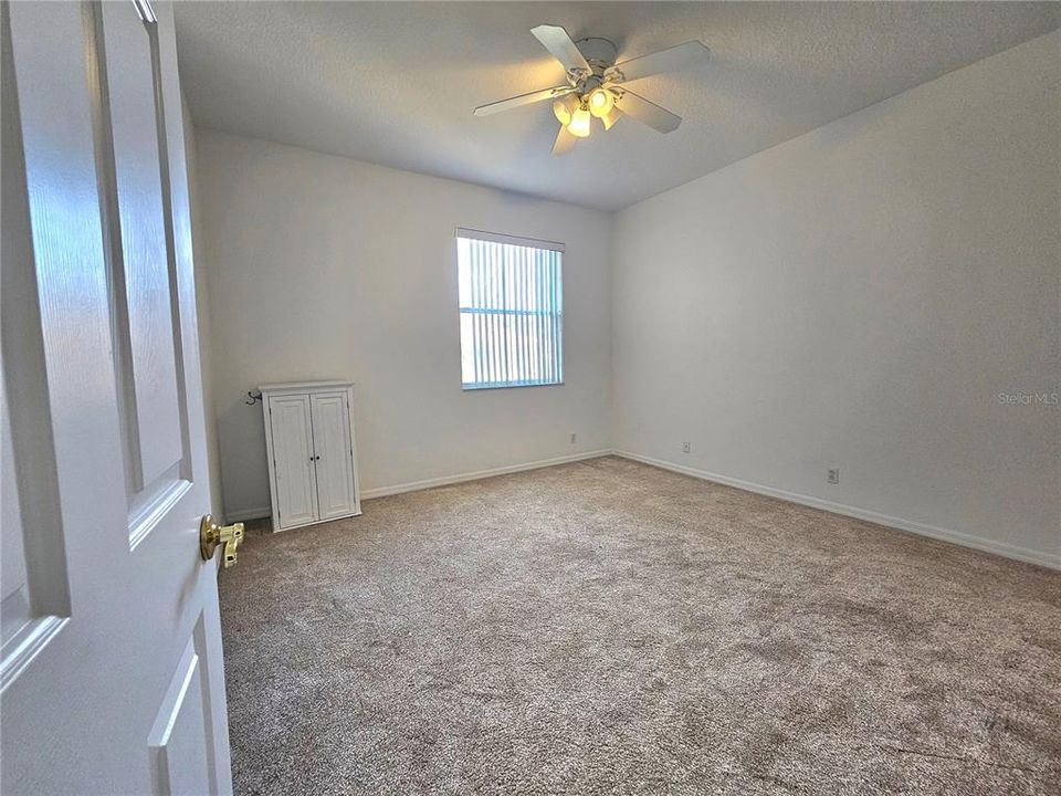 For Rent: $4,800 (4 beds, 3 baths, 3578 Square Feet)