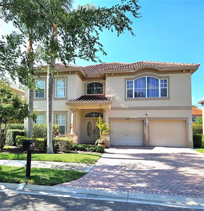 For Rent: $4,800 (4 beds, 3 baths, 3578 Square Feet)