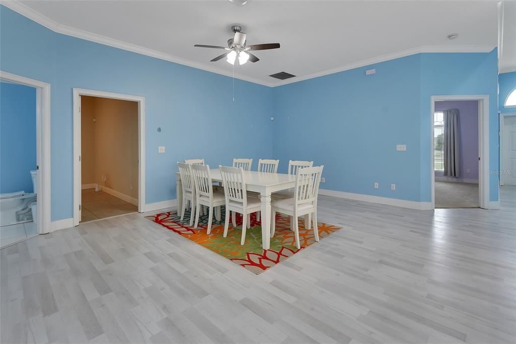 For Sale: $999,800 (4 beds, 3 baths, 3466 Square Feet)