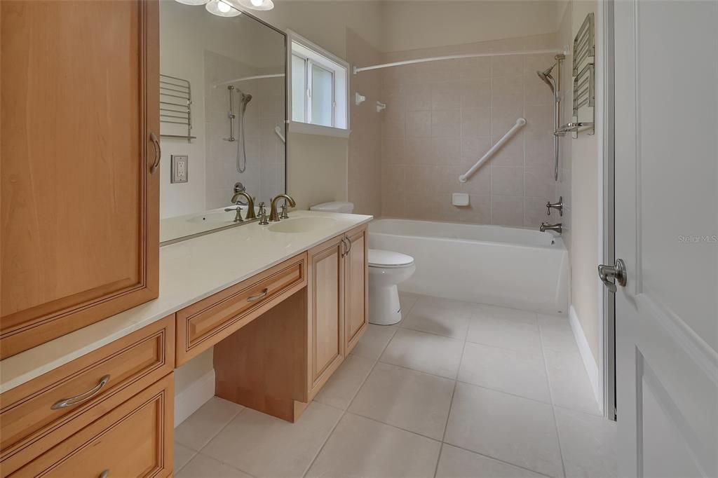 For Sale: $999,800 (4 beds, 3 baths, 3466 Square Feet)