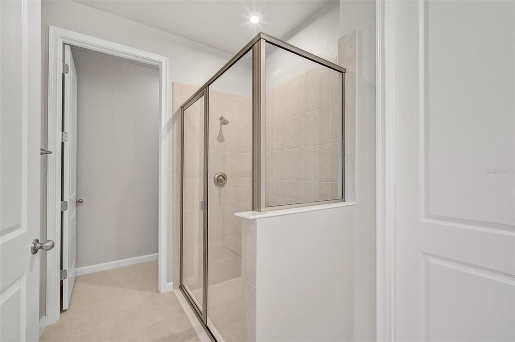 Activo con contrato: $299,900 (2 camas, 2 baños, 1431 Pies cuadrados)