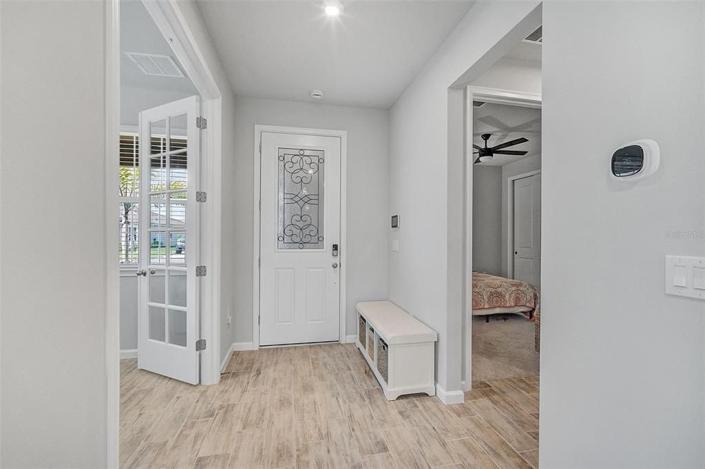 Activo con contrato: $299,900 (2 camas, 2 baños, 1431 Pies cuadrados)