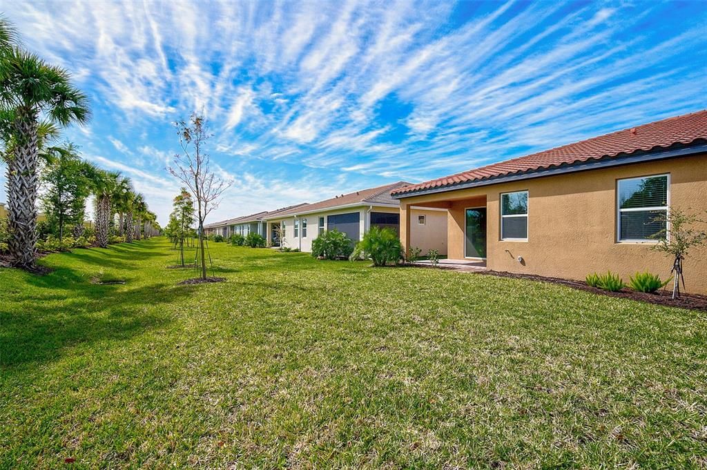 Activo con contrato: $299,900 (2 camas, 2 baños, 1431 Pies cuadrados)