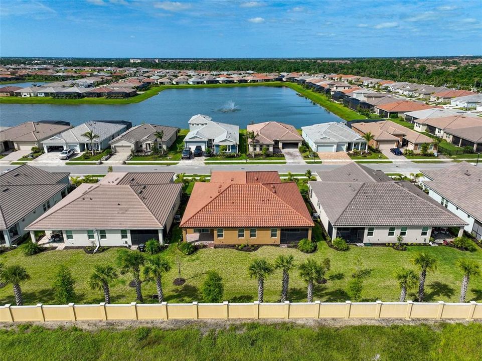 Activo con contrato: $299,900 (2 camas, 2 baños, 1431 Pies cuadrados)