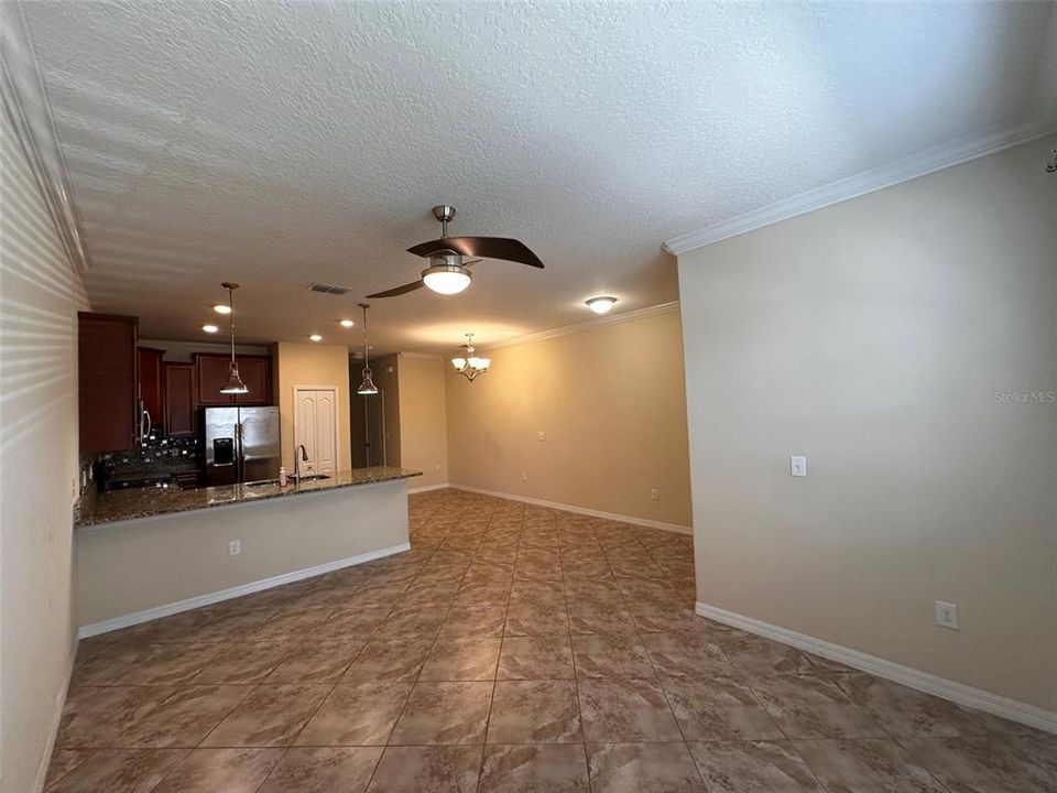 For Rent: $2,000 (3 beds, 2 baths, 1777 Square Feet)
