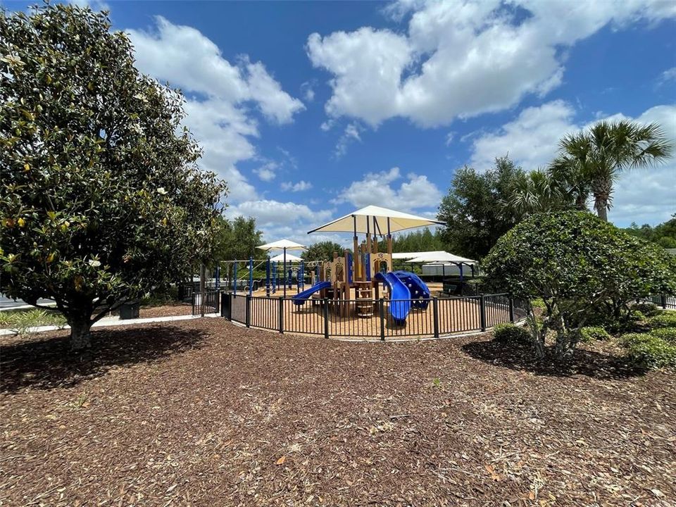 For Rent: $2,000 (3 beds, 2 baths, 1777 Square Feet)