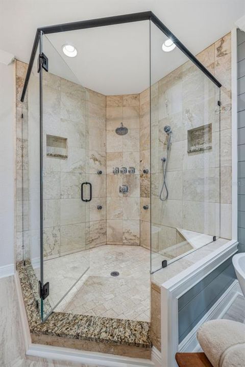 For Sale: $834,900 (3 beds, 2 baths, 2155 Square Feet)