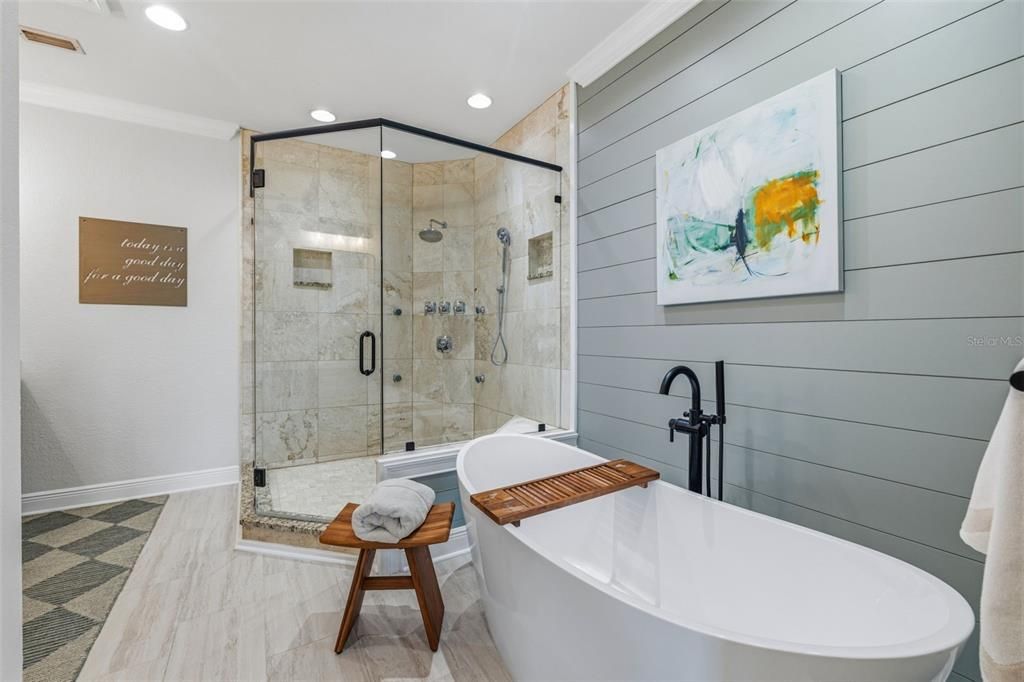 For Sale: $834,900 (3 beds, 2 baths, 2155 Square Feet)