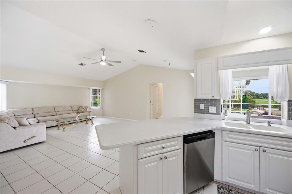 For Sale: $499,000 (4 beds, 3 baths, 2609 Square Feet)