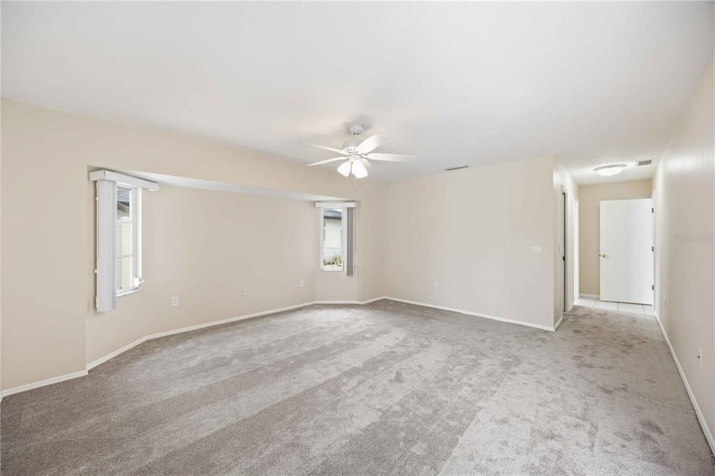For Sale: $499,000 (4 beds, 3 baths, 2609 Square Feet)