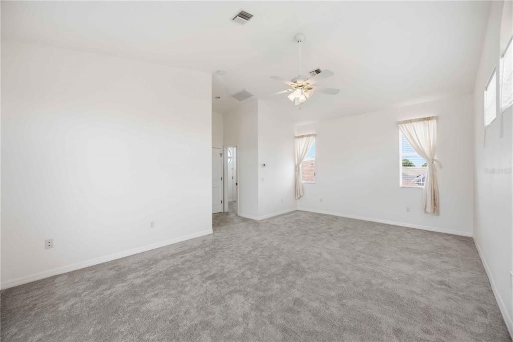 For Sale: $499,000 (4 beds, 3 baths, 2609 Square Feet)