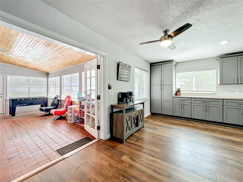 For Sale: $839,900 (5 beds, 3 baths, 3325 Square Feet)