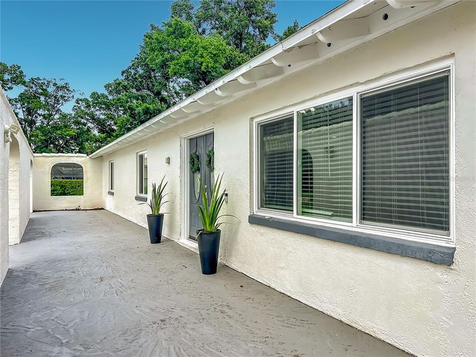 For Sale: $839,900 (5 beds, 3 baths, 3325 Square Feet)