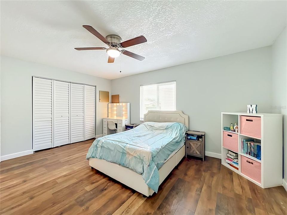 For Sale: $839,900 (5 beds, 3 baths, 3325 Square Feet)