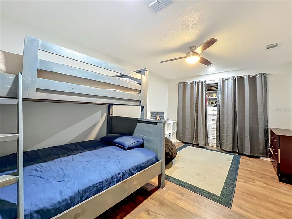 For Sale: $839,900 (5 beds, 3 baths, 3325 Square Feet)