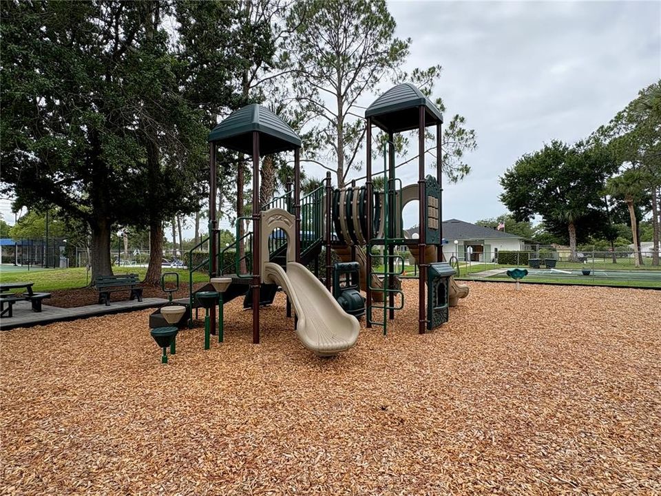 В аренду: $2,600 (2 спален, 2 ванн, 1312 Квадратных фут)