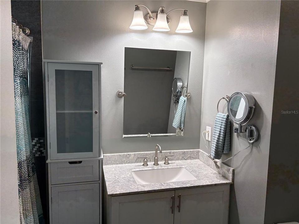 В аренду: $2,600 (2 спален, 2 ванн, 1312 Квадратных фут)