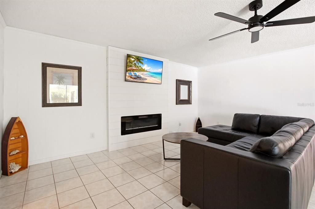 For Sale: $618,950 (3 beds, 2 baths, 1898 Square Feet)