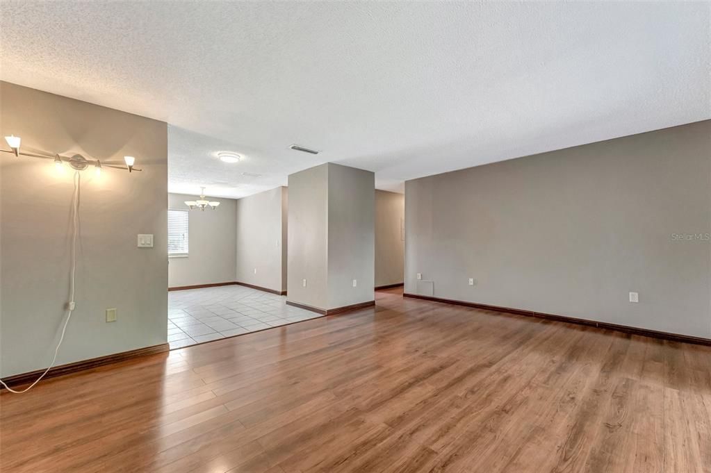 В аренду: $2,150 (3 спален, 2 ванн, 1205 Квадратных фут)