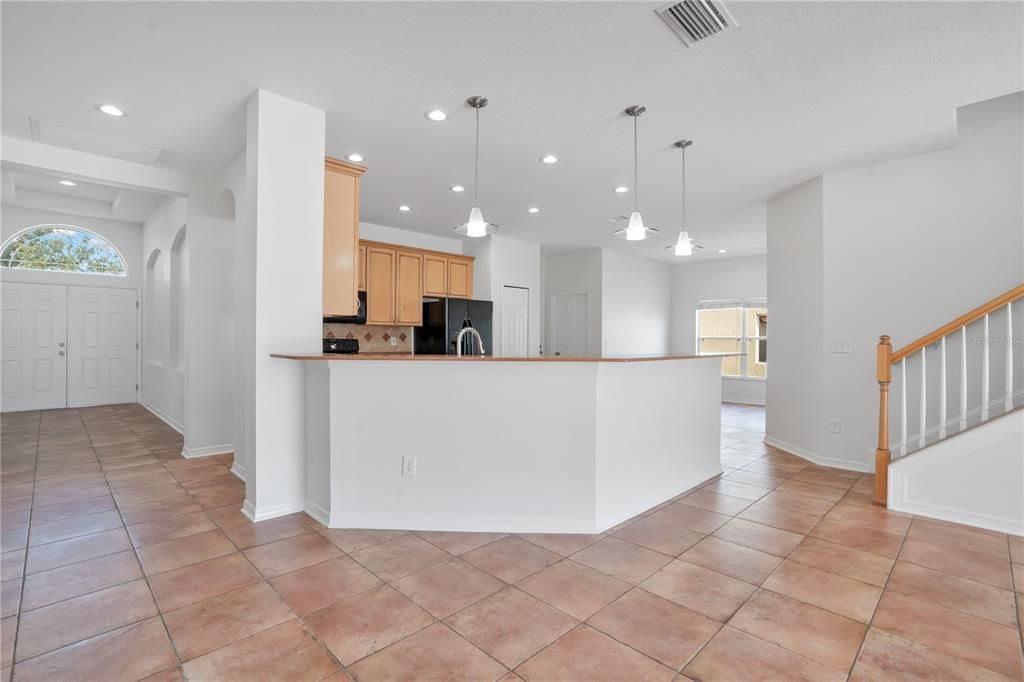 En Venta: $414,900 (4 camas, 3 baños, 3038 Pies cuadrados)
