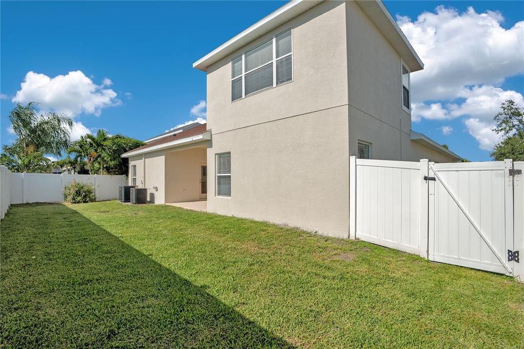 En Venta: $414,900 (4 camas, 3 baños, 3038 Pies cuadrados)