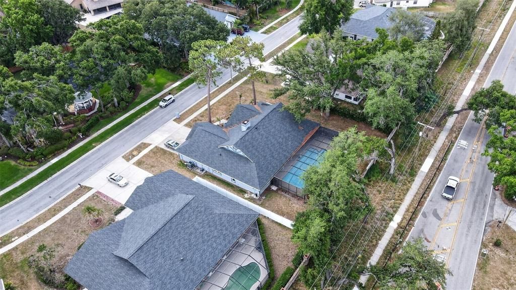 En Venta: $500,000 (3 camas, 2 baños, 2572 Pies cuadrados)