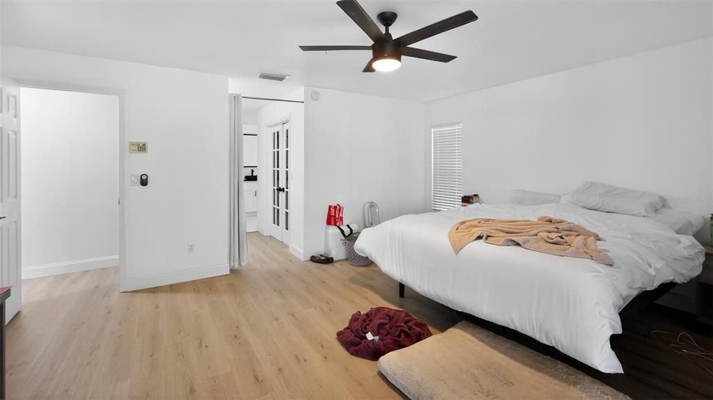 En Venta: $500,000 (3 camas, 2 baños, 2572 Pies cuadrados)