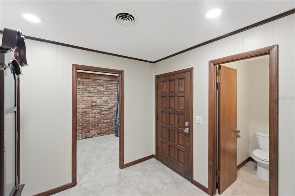 En Venta: $625,000 (4 camas, 2 baños, 2872 Pies cuadrados)