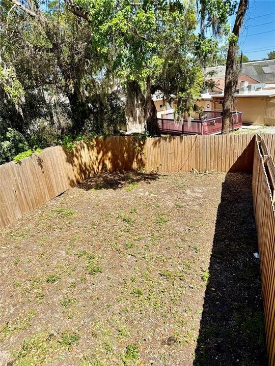 For Rent: $1,650 (2 beds, 1 baths, 1770 Square Feet)