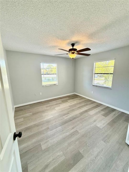 For Rent: $1,650 (2 beds, 1 baths, 1770 Square Feet)