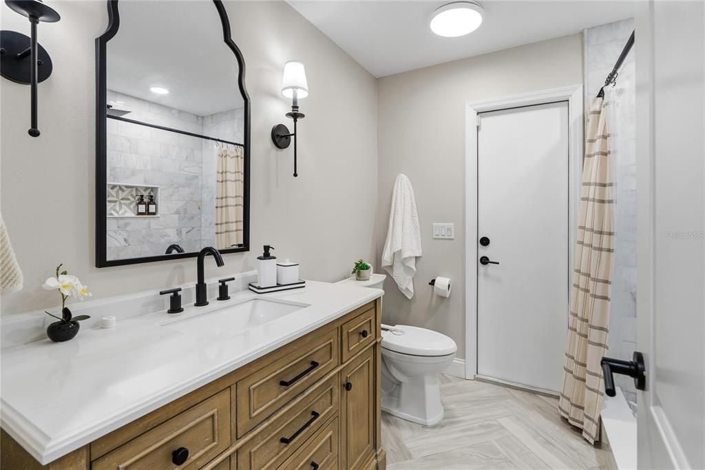 Active With Contract: $800,000 (4 beds, 3 baths, 2395 Square Feet)