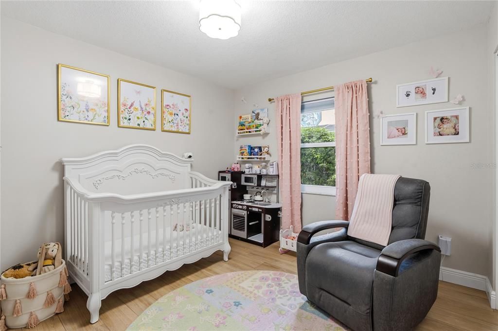 Active With Contract: $800,000 (4 beds, 3 baths, 2395 Square Feet)