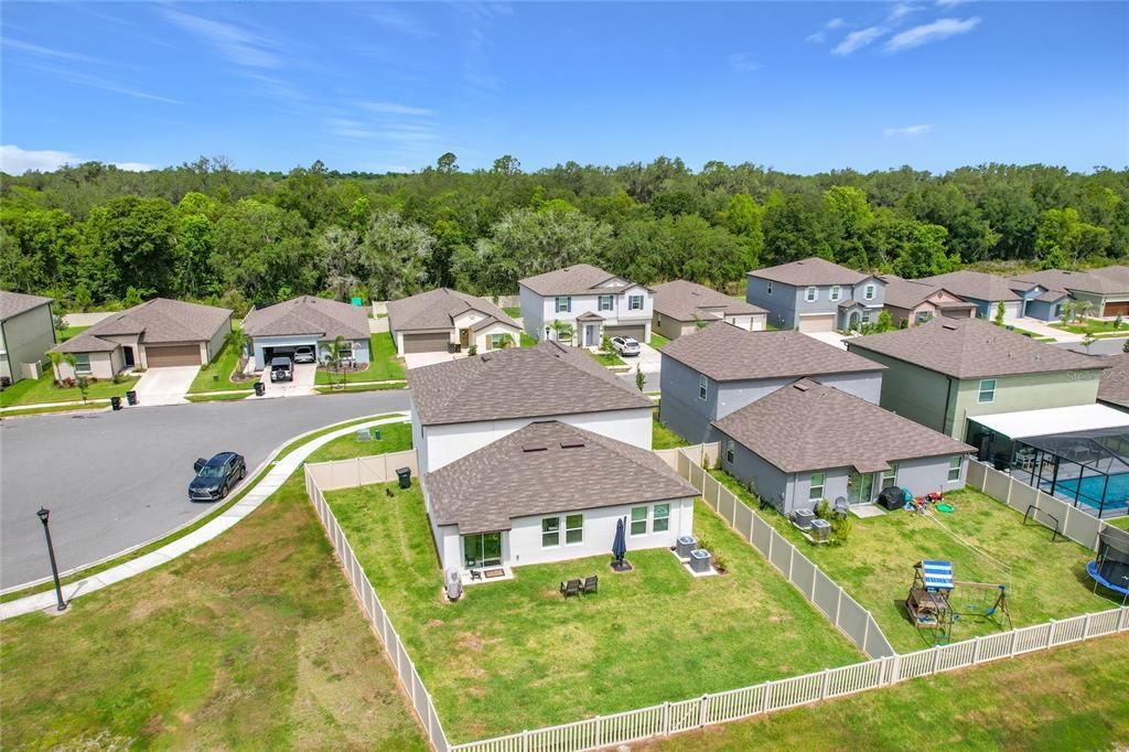 На продажу: $419,000 (6 спален, 3 ванн, 3326 Квадратных фут)