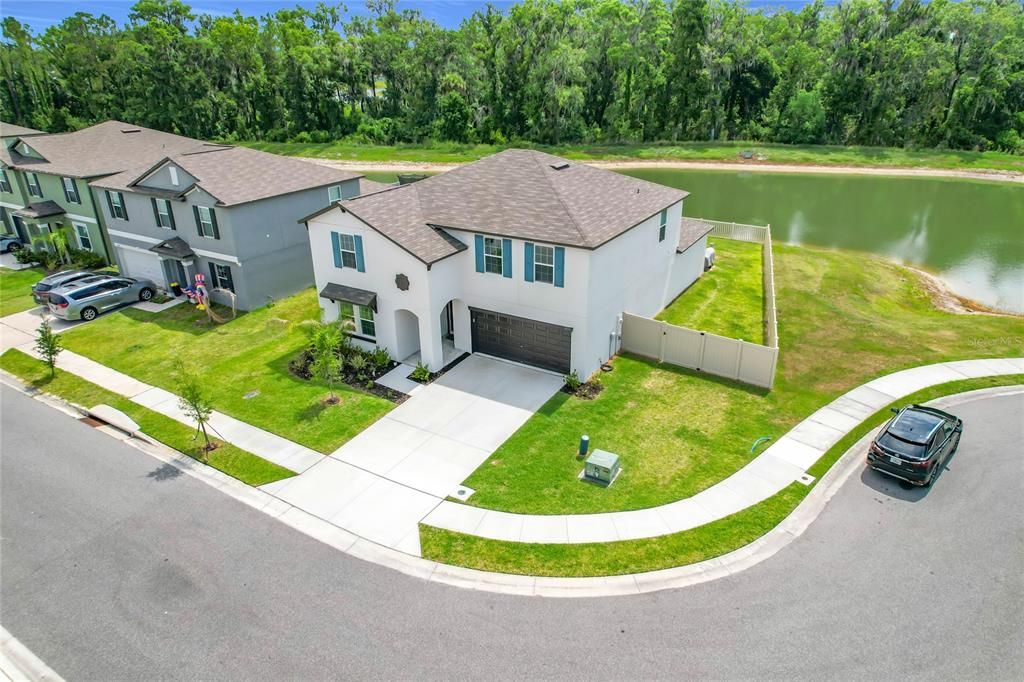 На продажу: $419,000 (6 спален, 3 ванн, 3326 Квадратных фут)