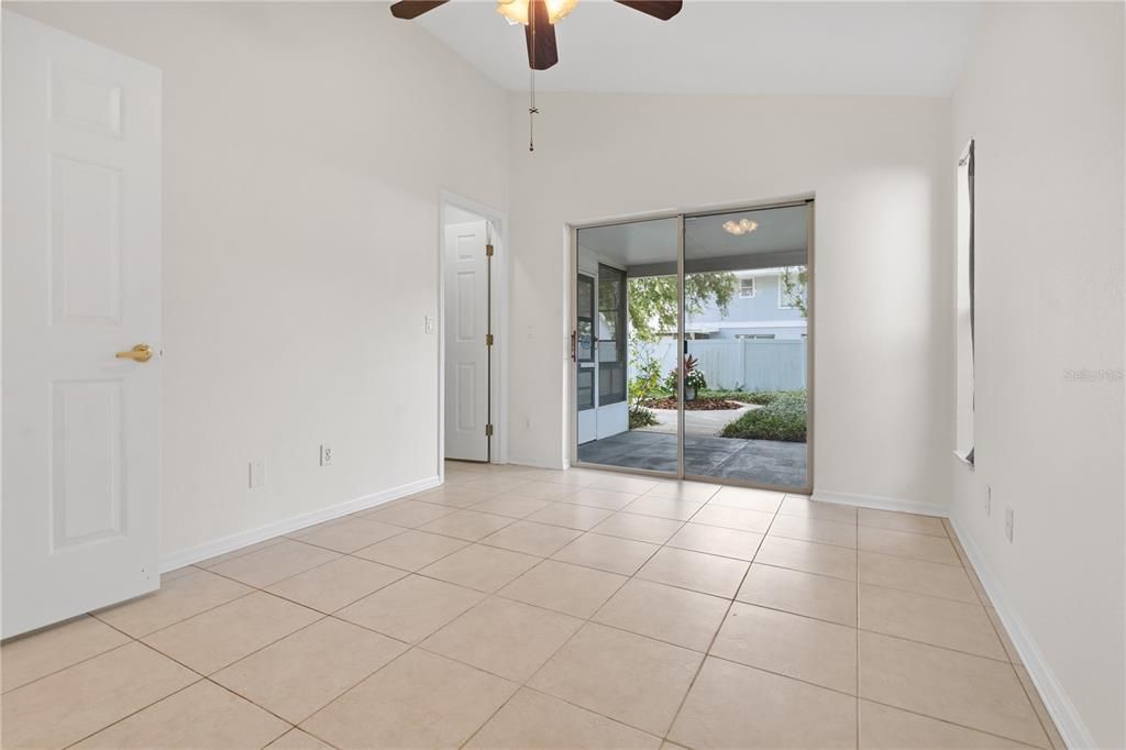 For Sale: $299,999 (3 beds, 2 baths, 1133 Square Feet)