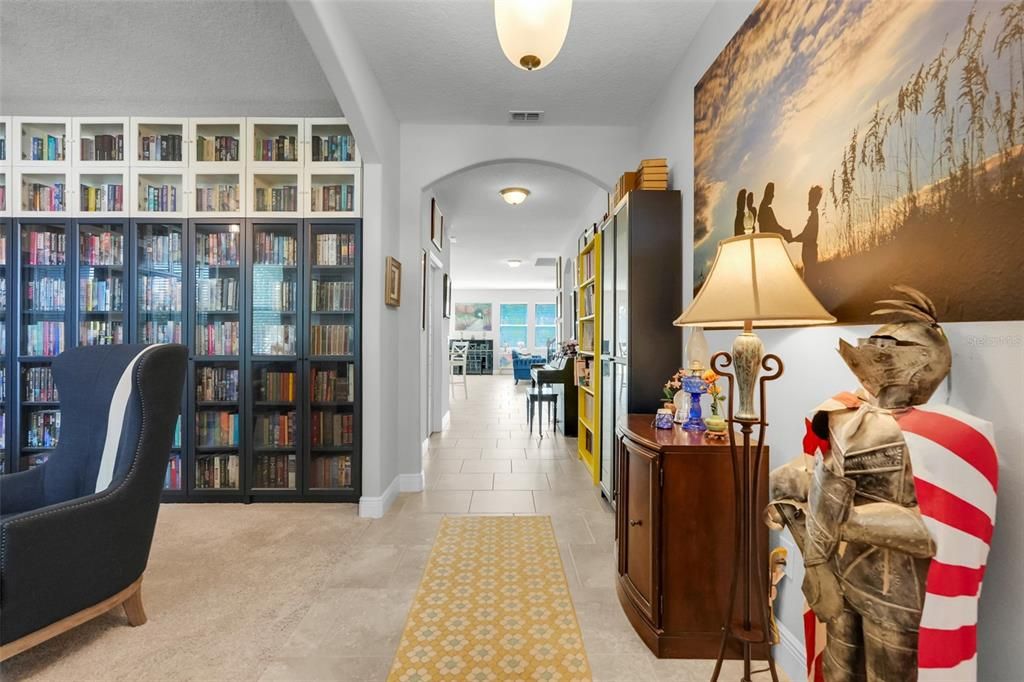 En Venta: $725,000 (5 camas, 3 baños, 3726 Pies cuadrados)