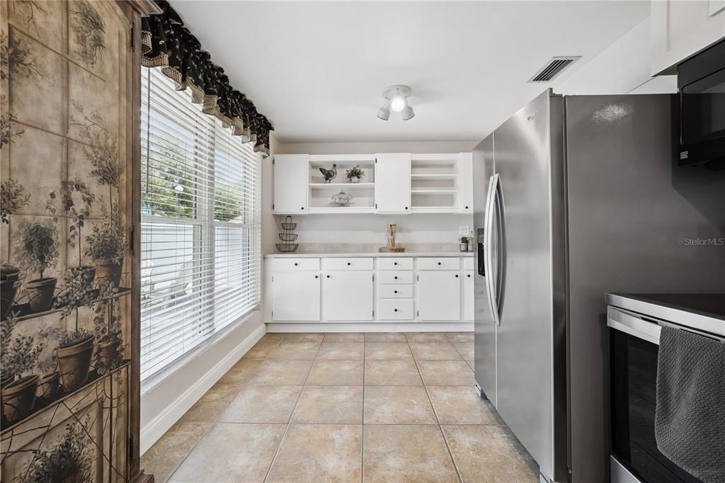 Activo con contrato: $289,500 (3 camas, 1 baños, 1266 Pies cuadrados)