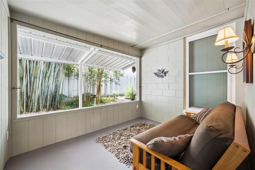 Activo con contrato: $289,500 (3 camas, 1 baños, 1266 Pies cuadrados)
