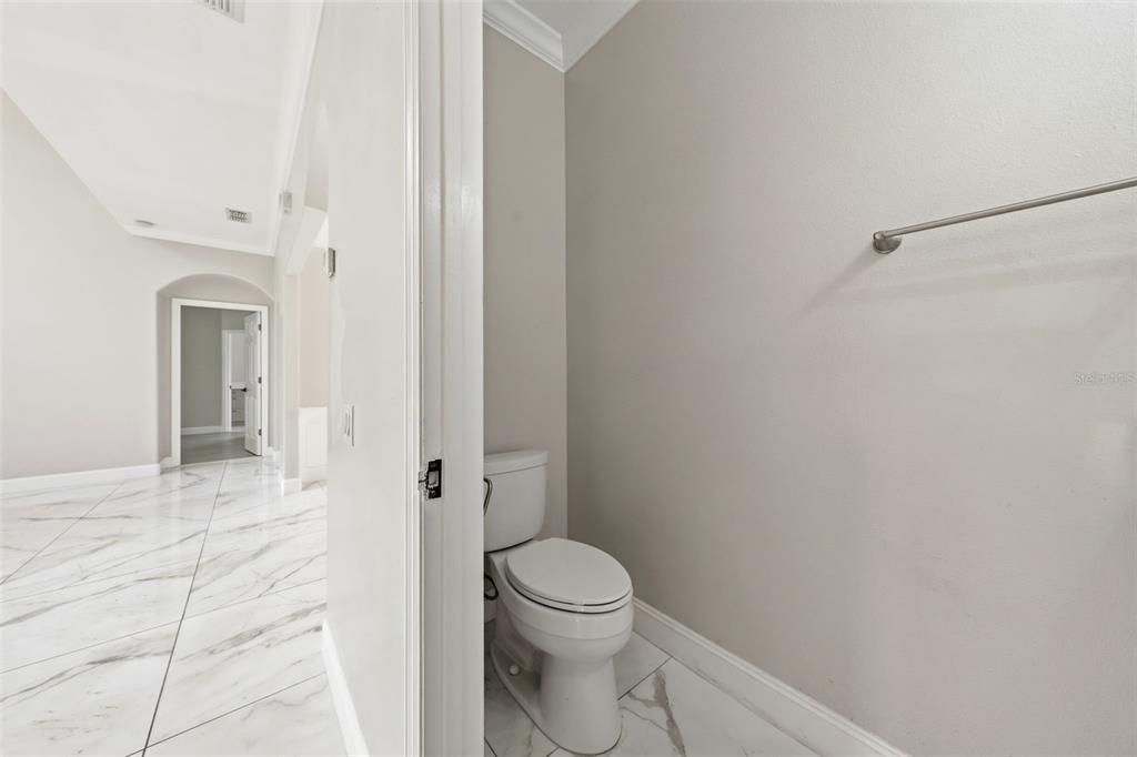 En Venta: $939,000 (5 camas, 3 baños, 3182 Pies cuadrados)