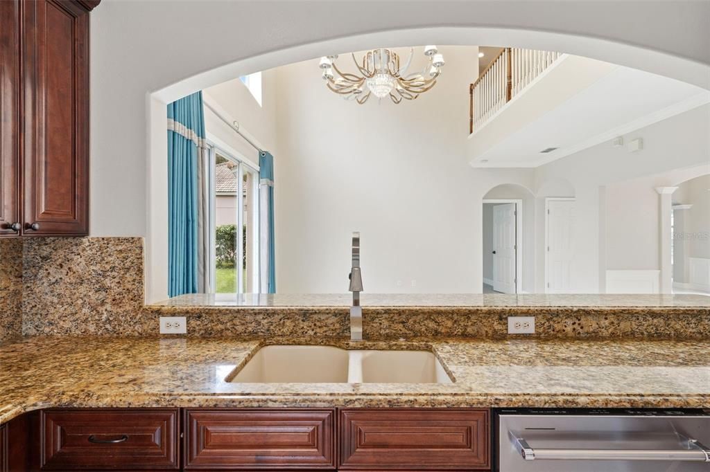 En Venta: $939,000 (5 camas, 3 baños, 3182 Pies cuadrados)
