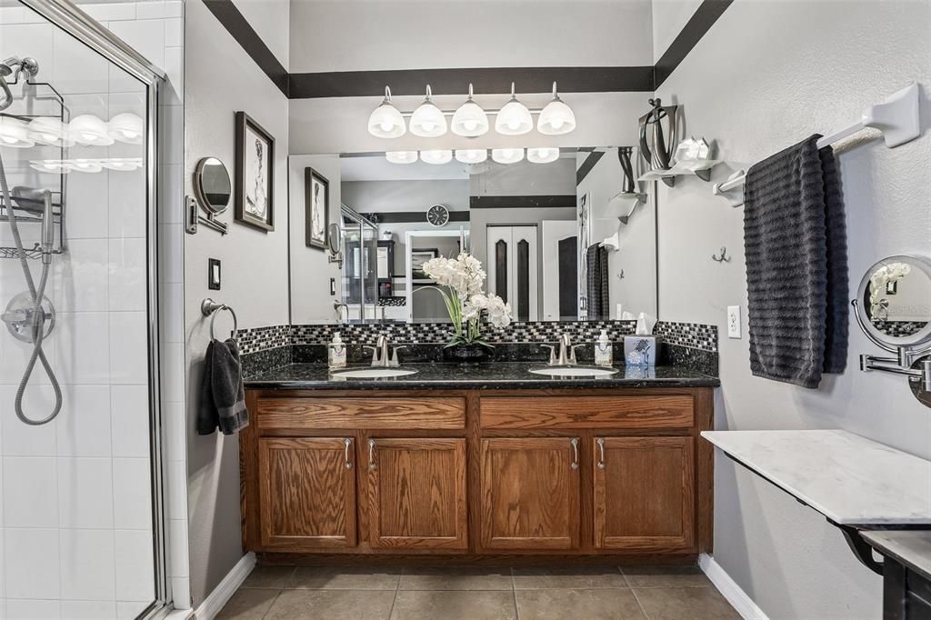 For Sale: $479,900 (3 beds, 2 baths, 1812 Square Feet)
