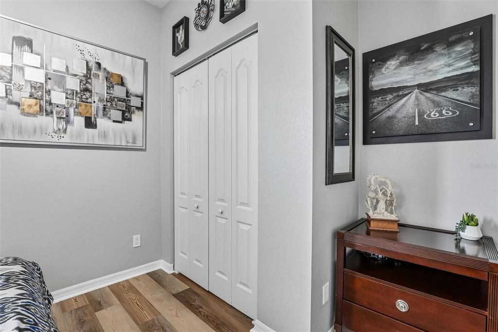 For Sale: $479,900 (3 beds, 2 baths, 1812 Square Feet)