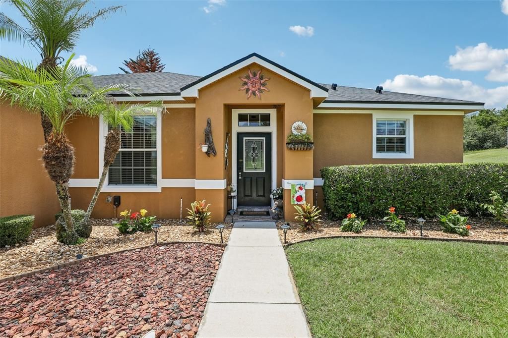 For Sale: $479,900 (3 beds, 2 baths, 1812 Square Feet)