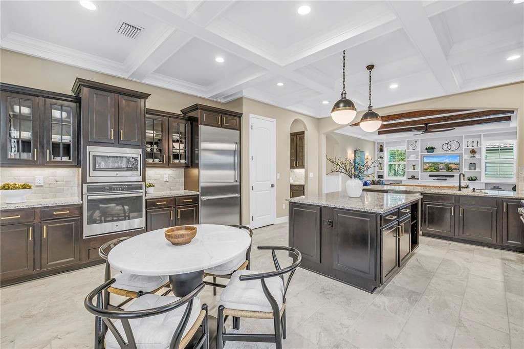 For Sale: $1,950,000 (5 beds, 4 baths, 4363 Square Feet)