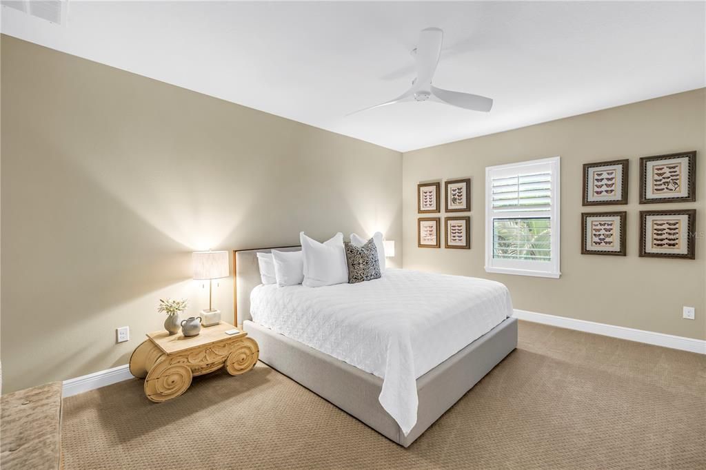 For Sale: $1,950,000 (5 beds, 4 baths, 4363 Square Feet)