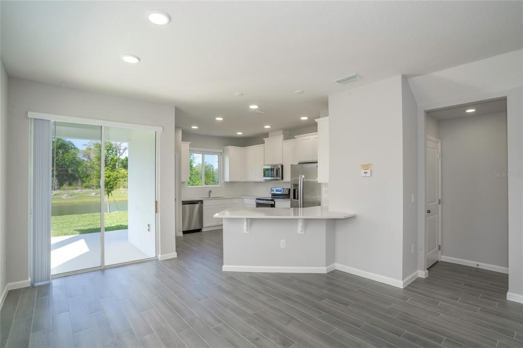 For Rent: $2,850 (3 beds, 2 baths, 1702 Square Feet)