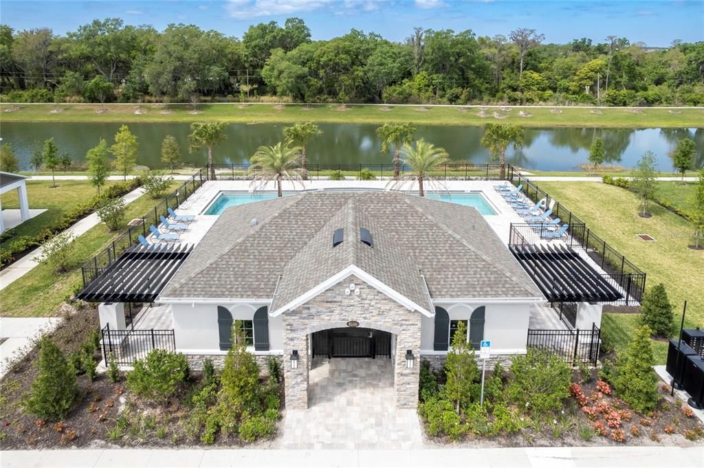 For Rent: $2,850 (3 beds, 2 baths, 1702 Square Feet)