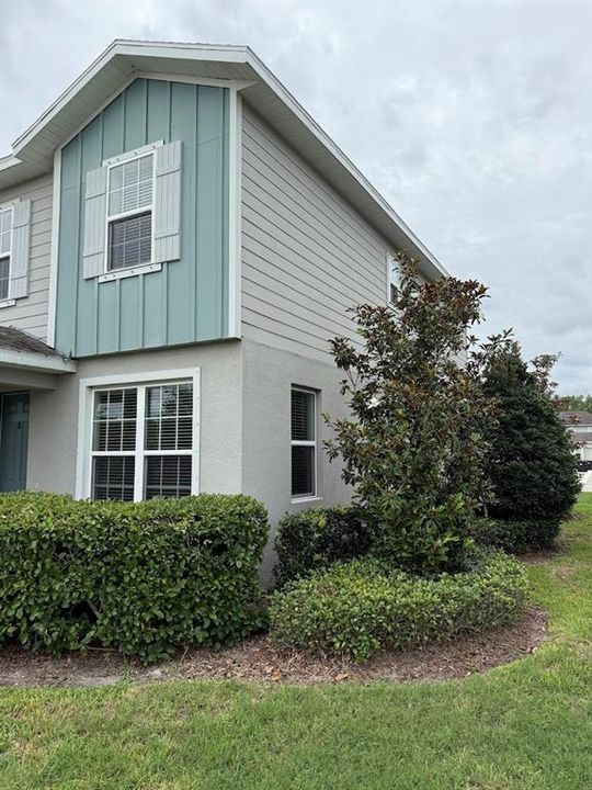 For Sale: $358,000 (3 beds, 2 baths, 1612 Square Feet)