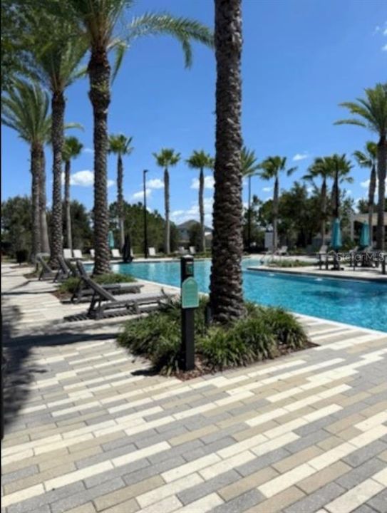 For Sale: $358,000 (3 beds, 2 baths, 1612 Square Feet)