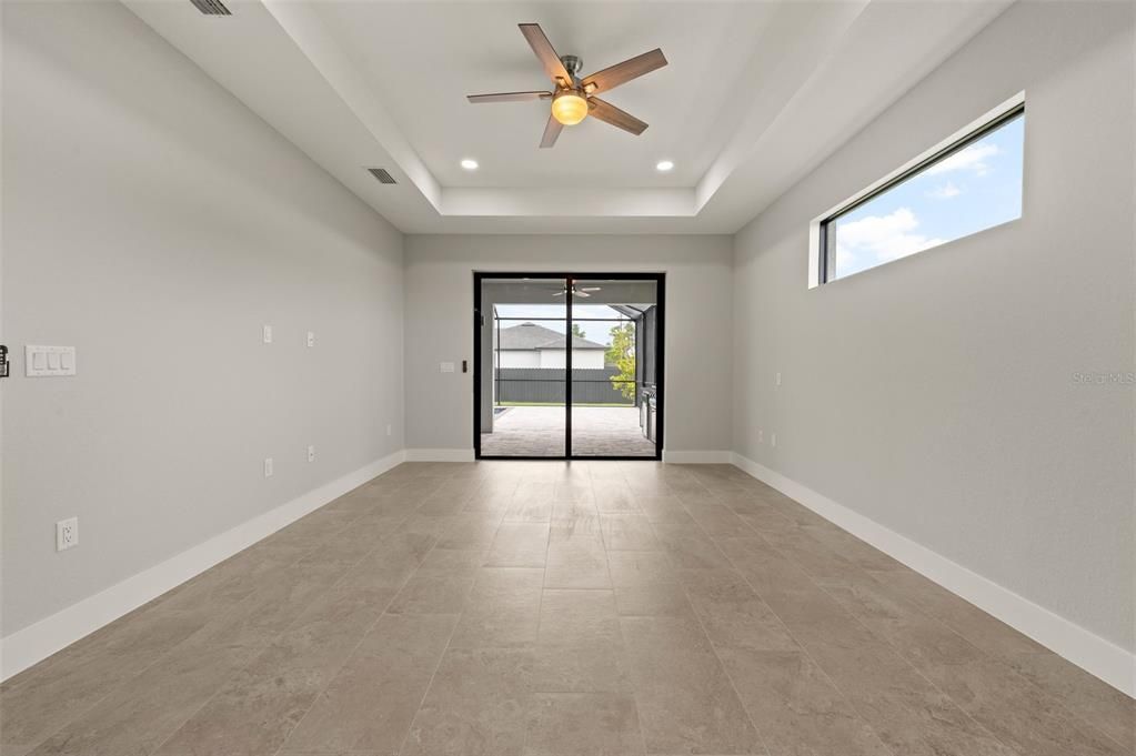 For Sale: $569,900 (3 beds, 2 baths, 2000 Square Feet)